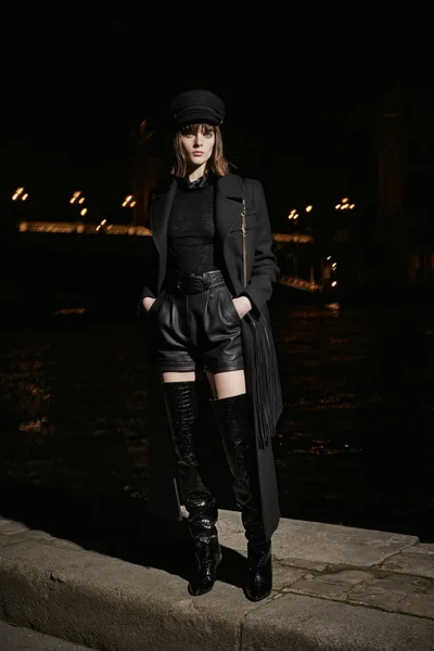 Look 8
